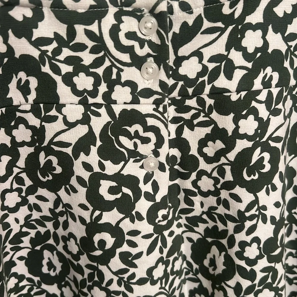 Janie & Jack green and white floral dress. Size 7 - Picture 5 of 6